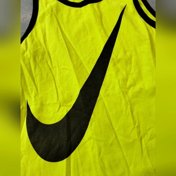 WOMENS NIKE TEE NEON YELLOW TANK TOP STANDARD FIT RUNNING ACTIVE - Picture 4 of 12